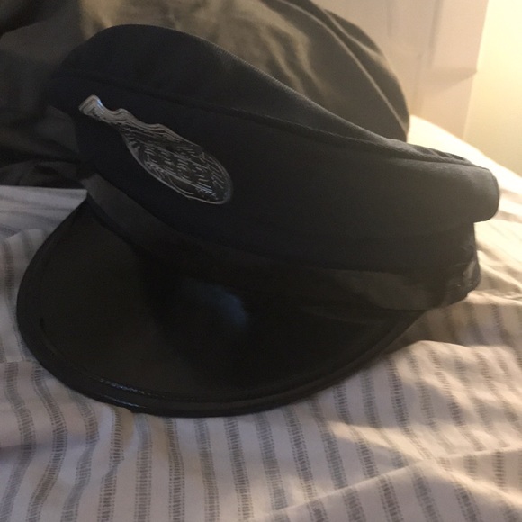 The Police Hat That Comes With The Lock & Loaded from party city - Picture 2 of 3
